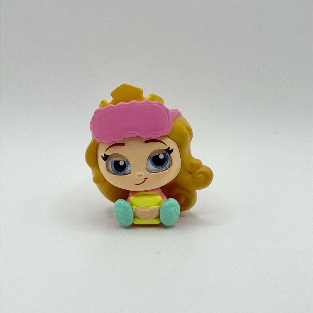 Disney Doorables Series 14 “Let’s Party”-Aurora (Sleeping Beauty)-BNWOT